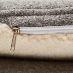 Canadian Cat Company Hunde- & Katzenbett Derby -Geschäft Für Katzenbedarf 2d5e747dd5ab291c0a36c7ef0d28a4859c9606e4 1345715 de DE 54e0b4913fee1591bafc74c76fa30c7d8e443d96YP2ZKA